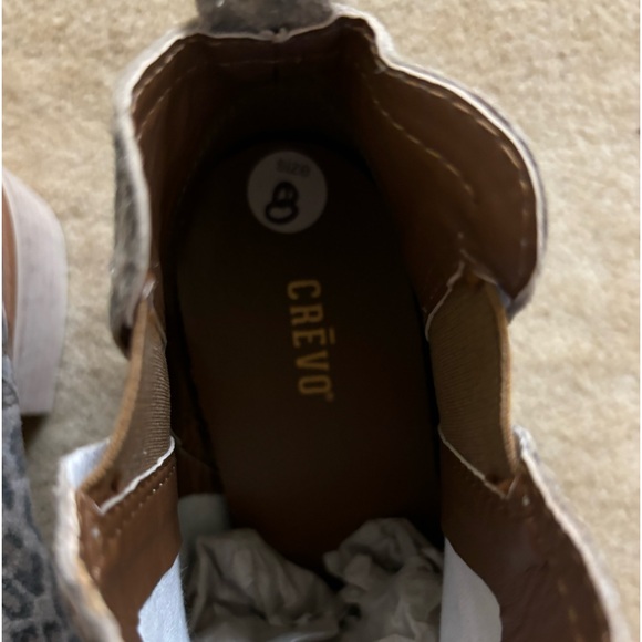 Crevo “Canna” Cheetah Print Booties (NWT) 8 - Picture 7 of 8